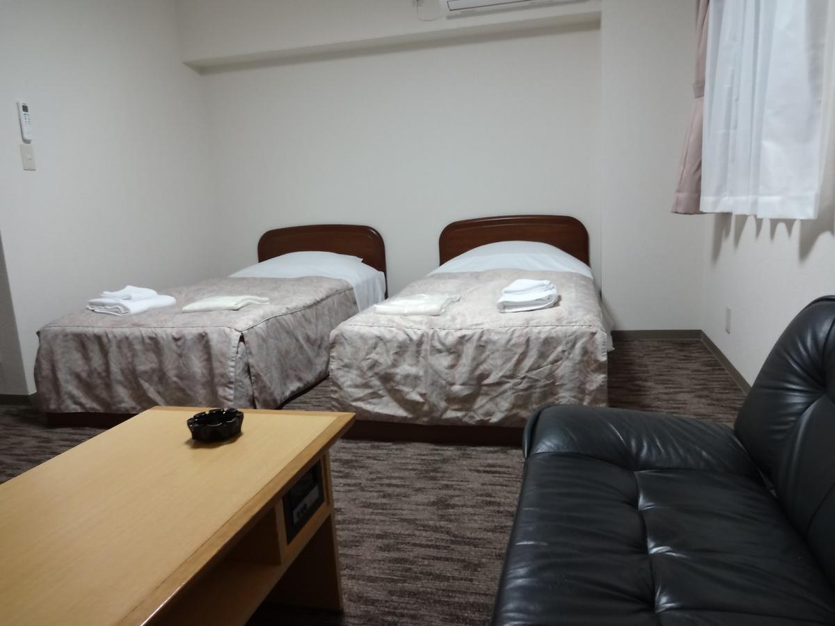 Ushiku City Hotel Ekimaekan Dış mekan fotoğraf